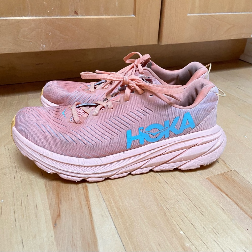 Hoka Coral Athletic Shoes rincon 3 size 9